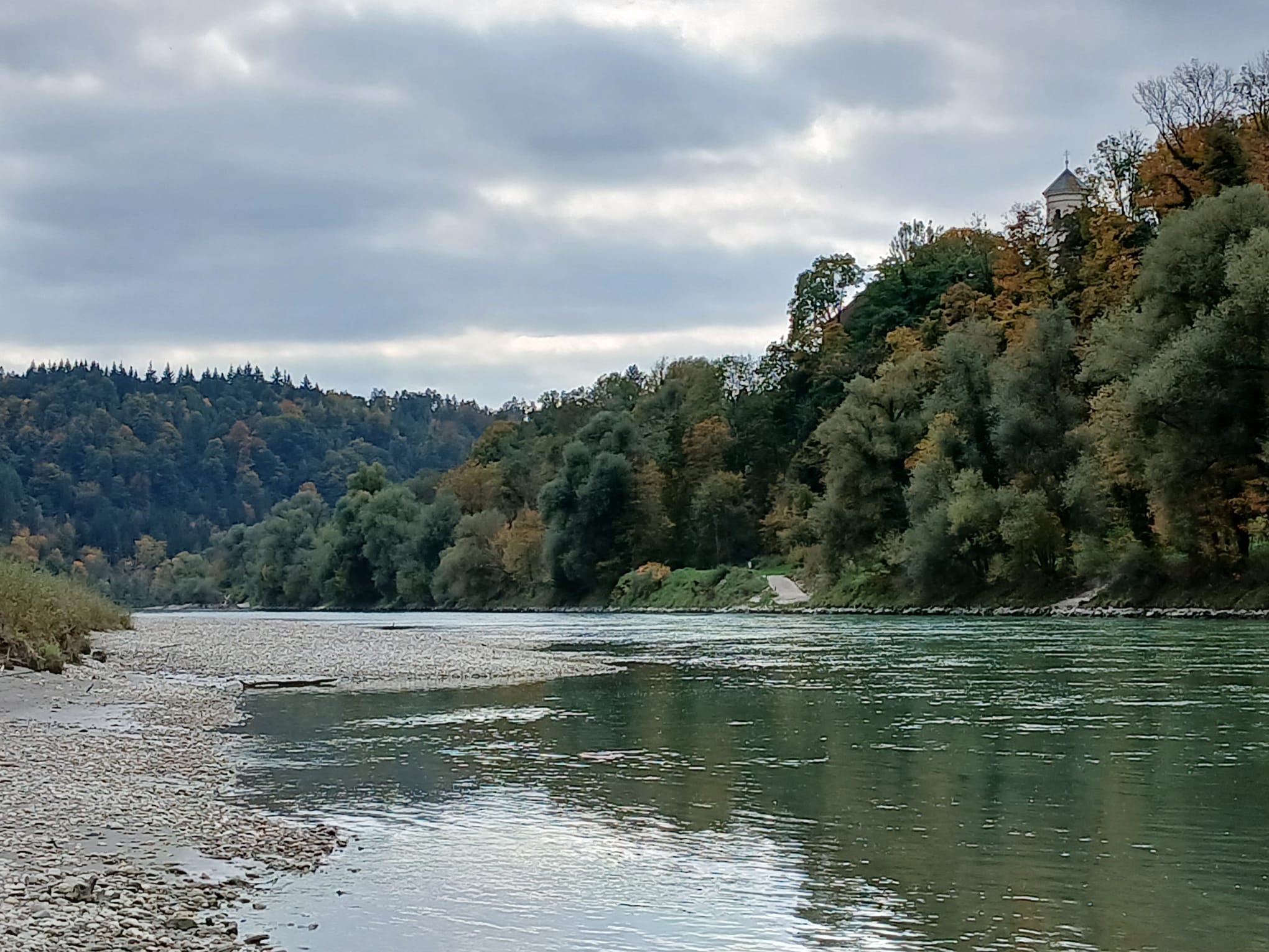 Salzach Oberösterreich – Strömungskanten und Kiesbänke